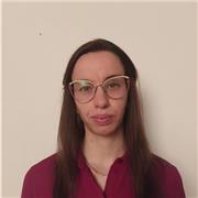 laureata magistrale in Filologia moderna offre ripetizioni da tre anni di italiano, storia, geografia, filosofia, scienze umane